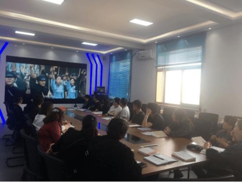青山路街道党史学习教育形式多样