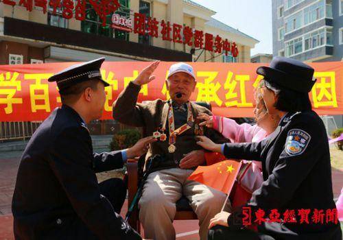 圈河出入境边防检查站开展 学党史 活动 老战士含泪讲述战斗故事