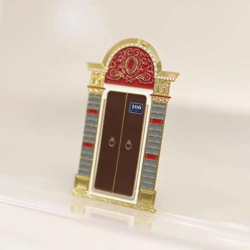 产业动态丨上海世纪出版集团携《辞海》与130余种文创产品亮相长三角文博会，展现出版力量与红色文化传承